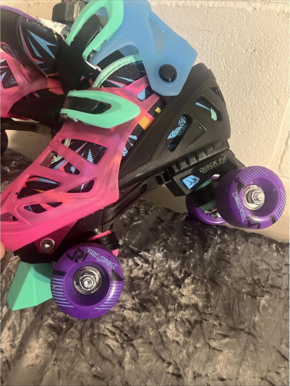 RD Roller Derby Kids Adjustable Roller Skates -  Great C - Reinforced Shell Girl